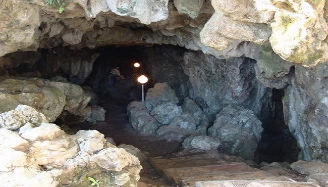 Mawsmai Caves