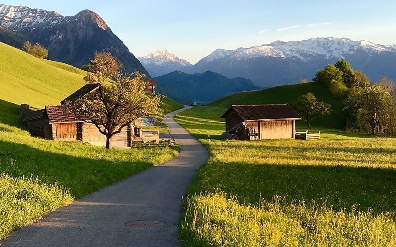 Switzerland A Paradise to Travel At least Once