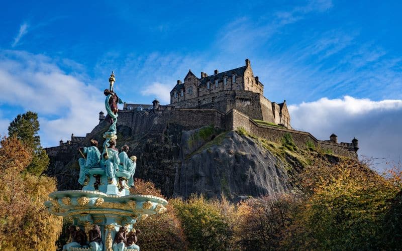 Edinburgh Castle The Royal Icon